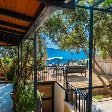 Therapy Aqua - Cocuk Havuzlu 4 Kisilik Hotel Kaş