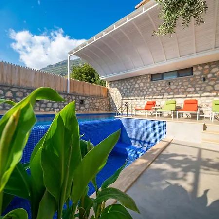 Therapy Aqua - Cocuk Havuzlu 4 Kisilik