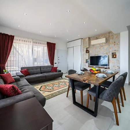 Therapy Aqua - Cocuk Havuzlu 4 Kisilik 4*