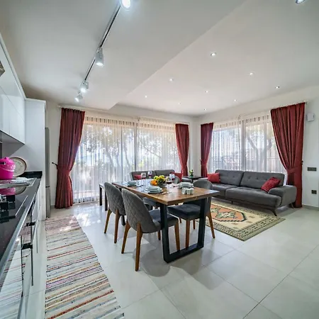Therapy Aqua - Cocuk Havuzlu 4 Kisilik Kaş