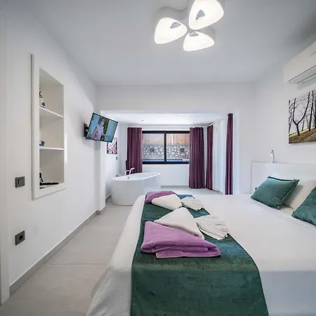Hotel Therapy Aqua - Cocuk Havuzlu 4 Kisilik Kaş