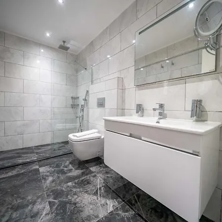 Therapy Aqua - Cocuk Havuzlu 4 Kisilik Hotel